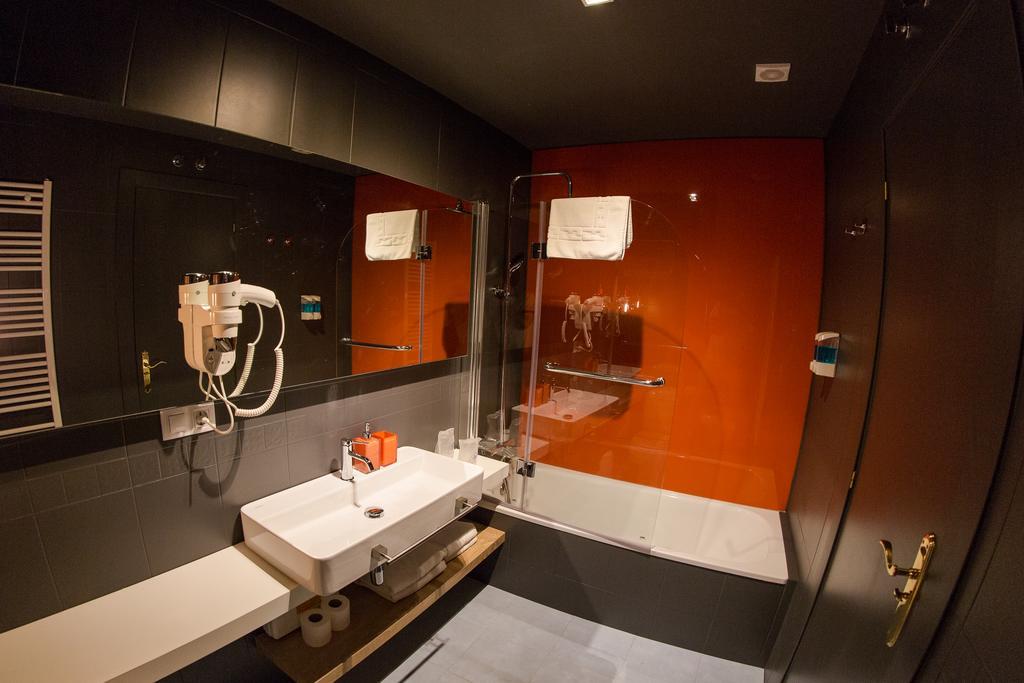 Apartamento Sombrereria Rimbombin Burgos Room photo